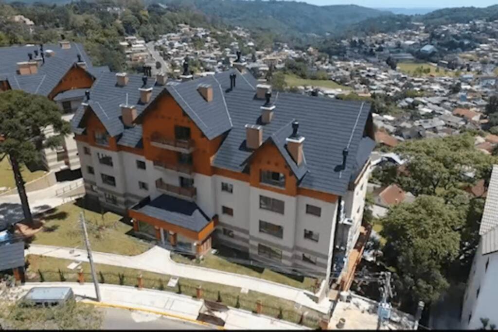Apartamento Novo No Centro De Gramado Exterior photo